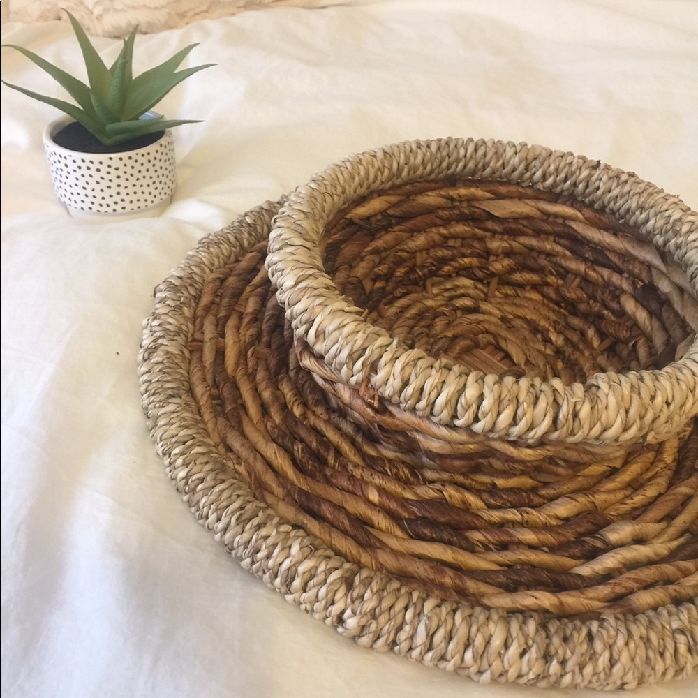 Unique double basket